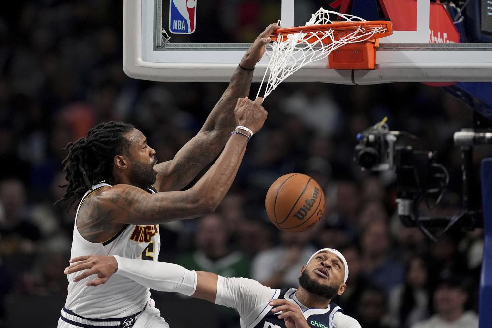 中增添了更 中增添了更