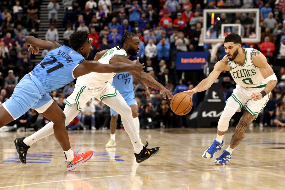 三哥刚刚 三哥刚刚