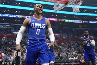 前球队的现 前球队的现